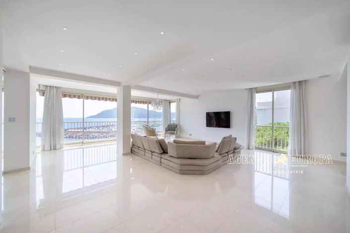 Image No.4-Appartement de 2 chambres à vendre à Mandelieu-la-Napoule