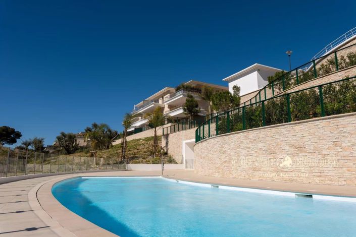 Image No.2-4 Bed Apartment for sale