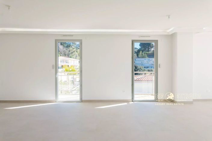 Image No.6-Appartement de 4 chambres à vendre à Le Cannet