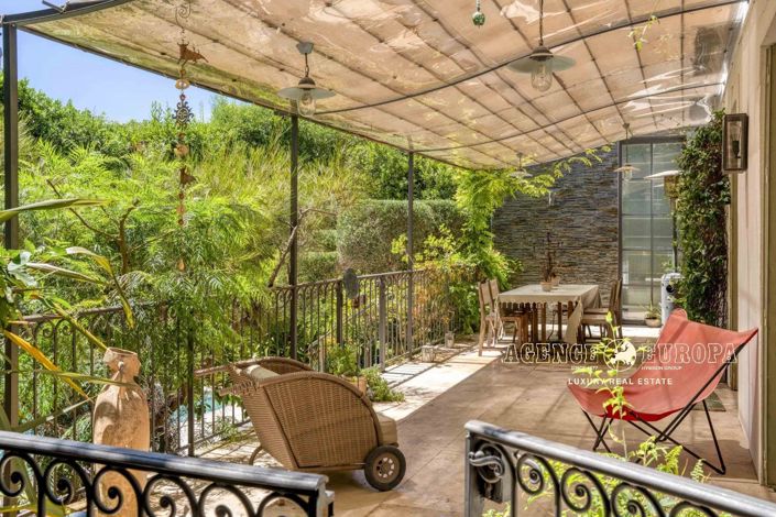 Image No.5-4 Bed House for sale