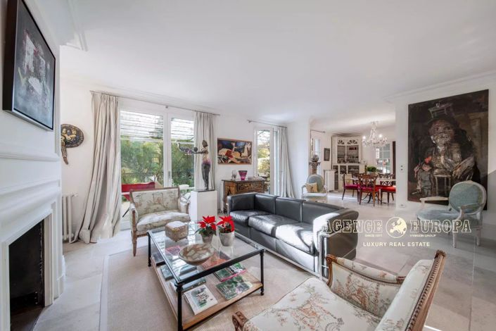 Image No.7-4 Bed House for sale