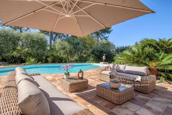 Image No.2-Maison de 5 chambres à vendre à Mougins