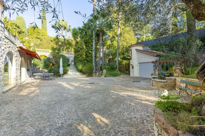 Image No.15-4 Bed House for sale