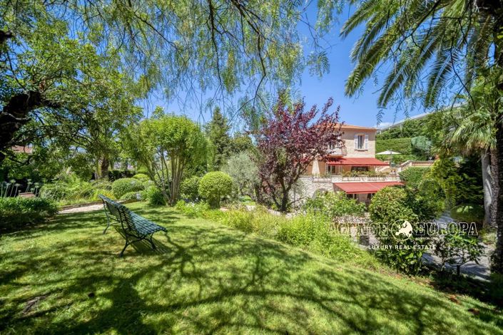 Image No.3-4 Bed House for sale