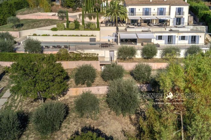 Image No.2-6 Bed House for sale