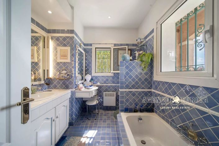 Image No.8-Maison de 3 chambres à vendre à Mougins