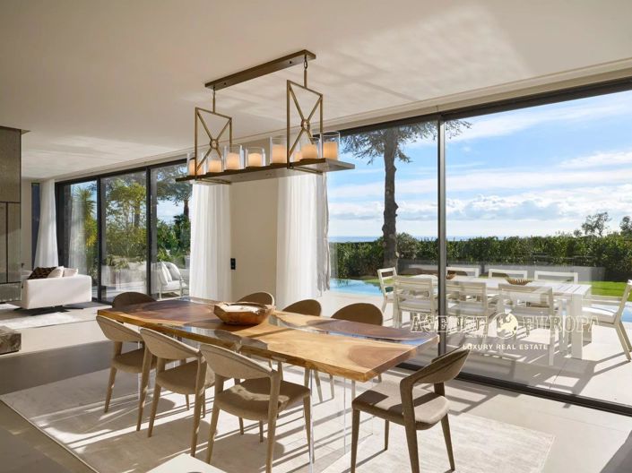 Image No.9-5 Bed House for sale