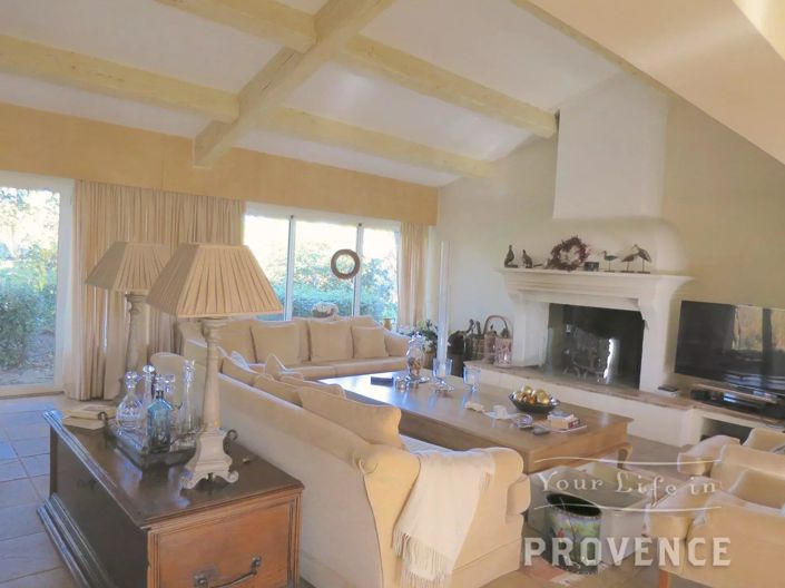 Image No.13-Maison de 11 chambres à vendre à Le Cannet-des-Maures