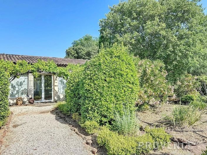 Image No.7-Maison de 11 chambres à vendre à Le Cannet-des-Maures