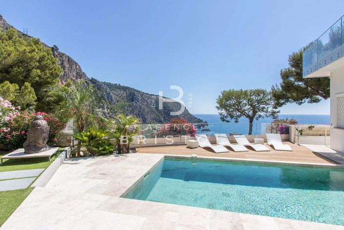 Image No.4-5 Bed House for sale