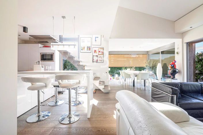 Image No.5-3 Bed House for sale