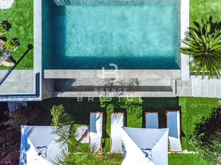 Image No.21-4 Bed House for sale