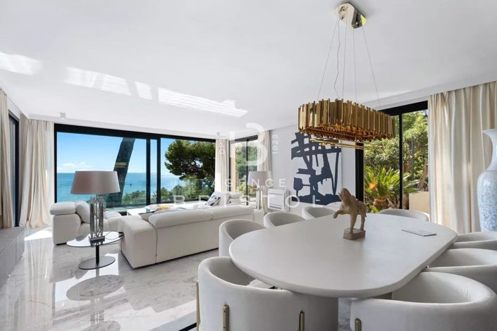 Image No.28-4 Bed House for sale