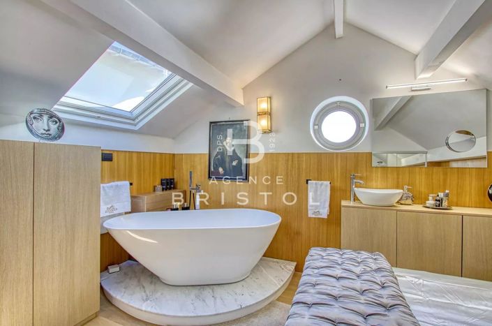 Image No.12-House for sale