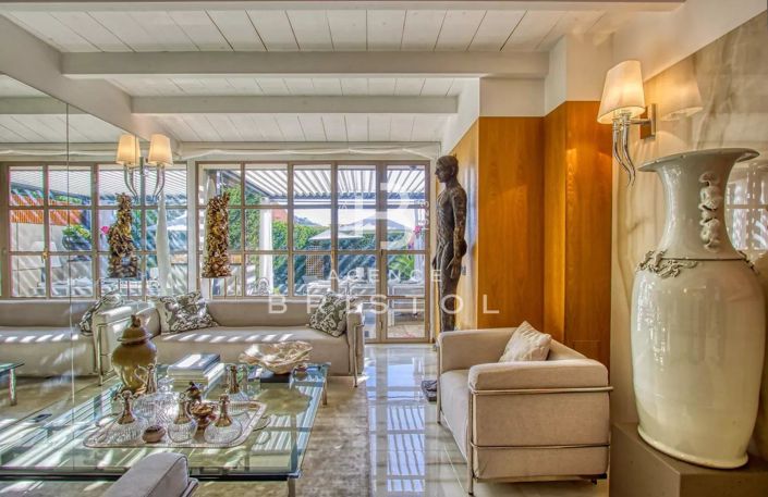 Image No.8-House for sale