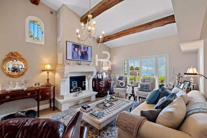 Image No.5-5 Bed House for sale