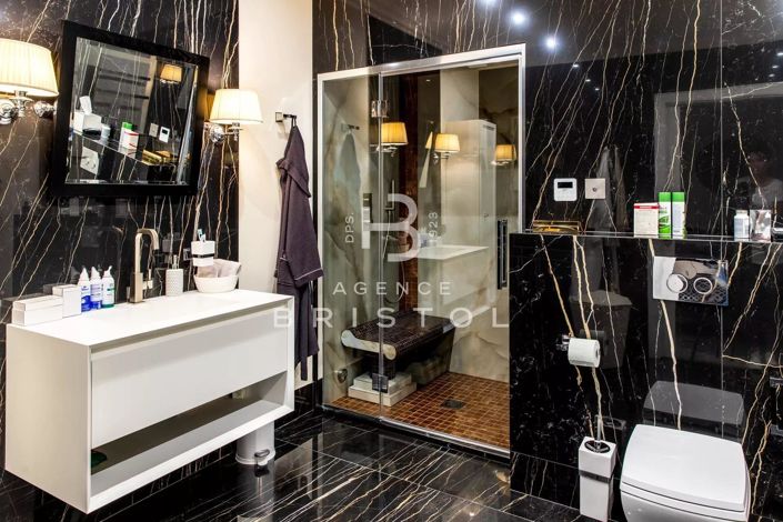 Image No.7-6 Bed House for sale