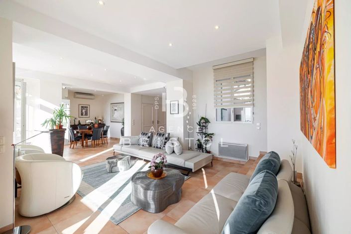 Image No.11-3 Bed Apartment for sale