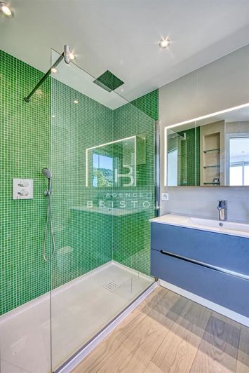 Image No.15-4 Bed House for sale