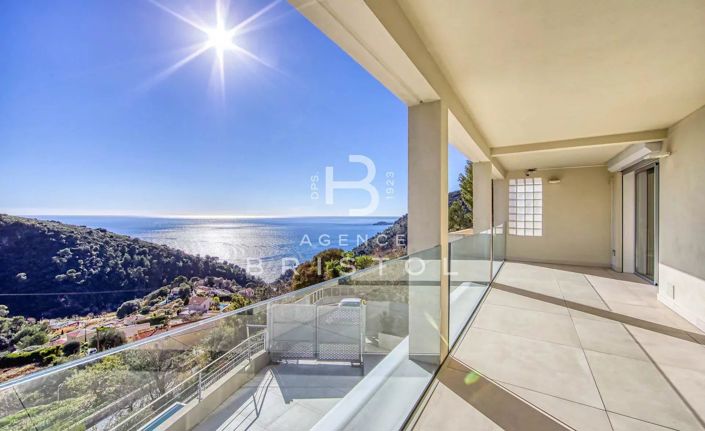 Image No.16-4 Bed House for sale