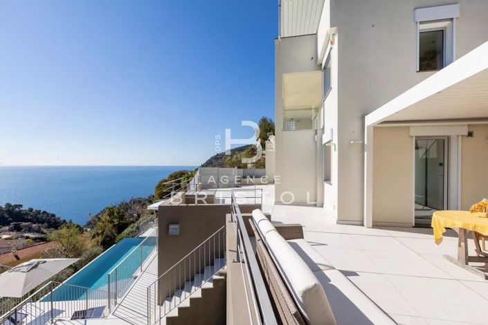 Image No.4-4 Bed House for sale