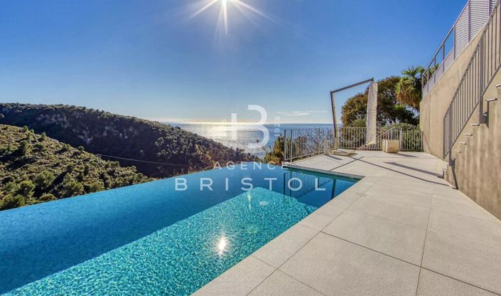 Image No.6-4 Bed House for sale