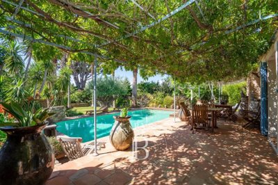 Maison de 5 chambres à vendre à Grimaud