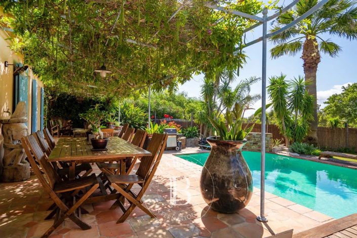 Image No.2-Maison de 5 chambres à vendre à Grimaud