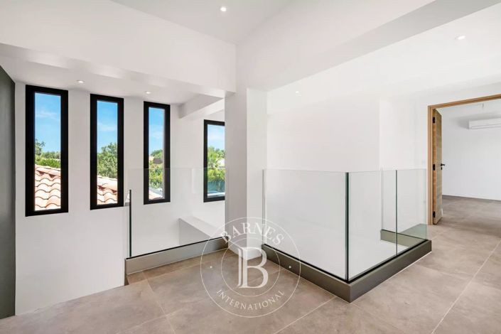 Image No.13-Maison de 4 chambres à vendre à Grimaud