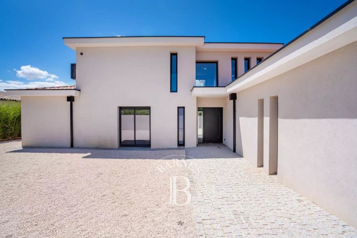 Image No.5-Maison de 4 chambres à vendre à Grimaud