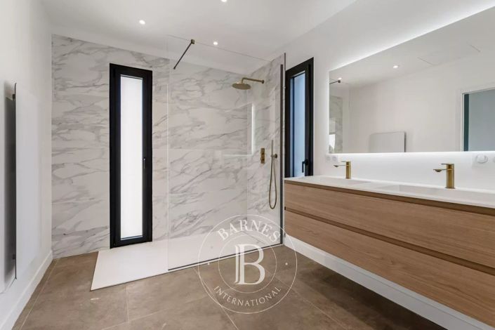 Image No.9-Maison de 4 chambres à vendre à Grimaud