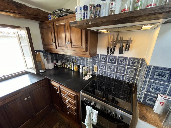 Image No.17-3 Bed House for sale