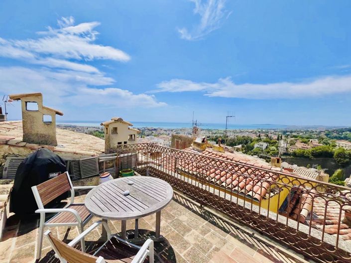 Image No.2-3 Bed House for sale