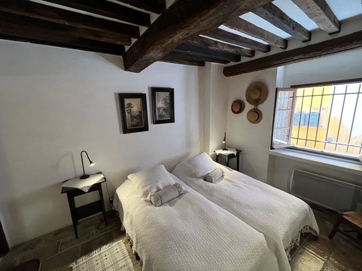 Image No.31-3 Bed House for sale