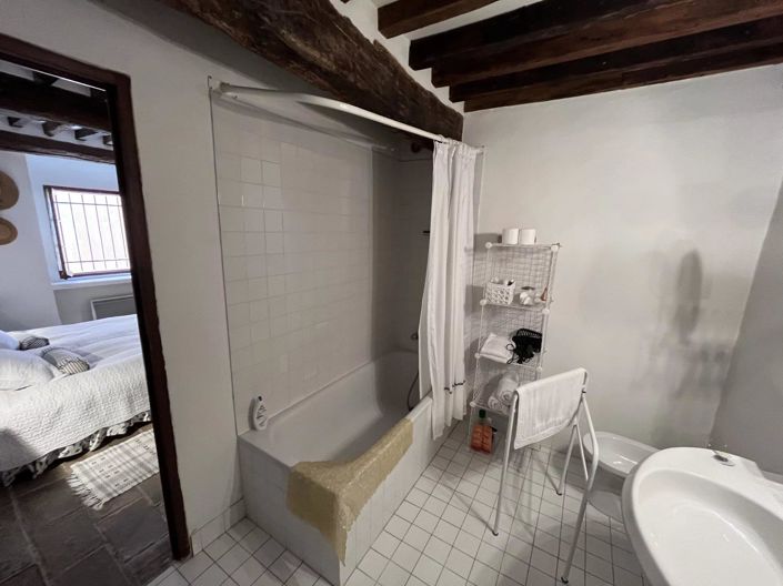 Image No.34-3 Bed House for sale