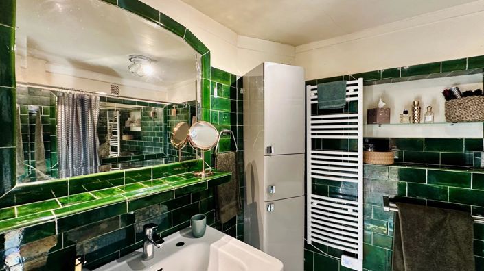 Image No.5-2 Bed Apartment for sale