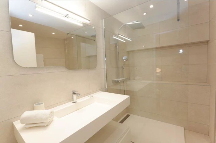 Image No.11-3 Bed Apartment for sale