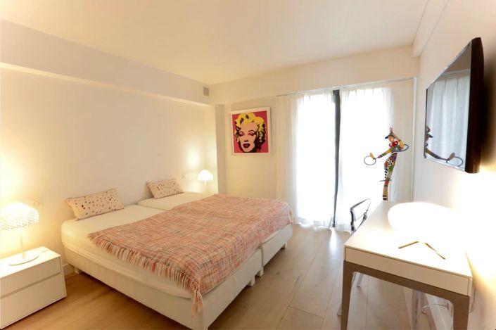 Image No.12-3 Bed Apartment for sale