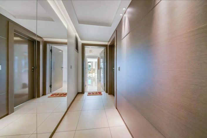 Image No.12-3 Bed Apartment for sale