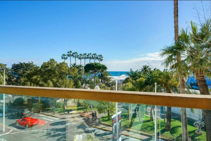 Image No.3-3 Bed Apartment for sale