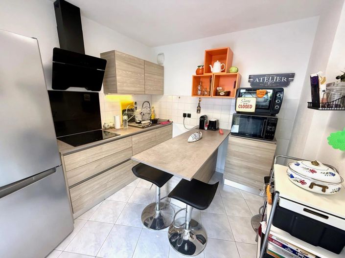 Image No.3-2 Bed Apartment for sale