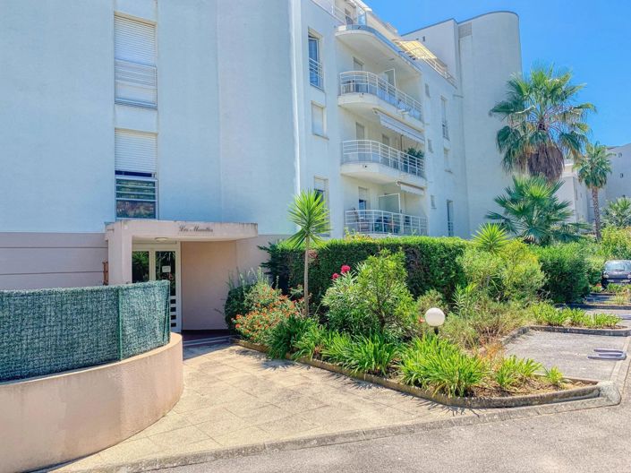 Image No.9-2 Bed Apartment for sale