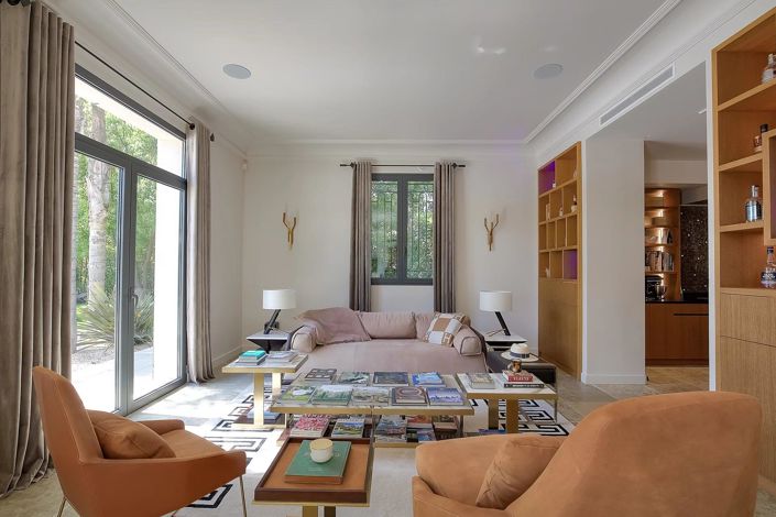 Image No.10-5 Bed House for sale