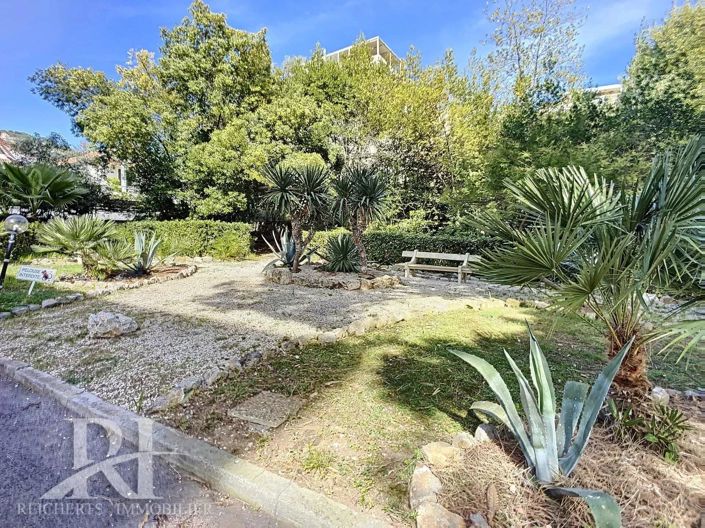 Image No.8-Apartment for sale