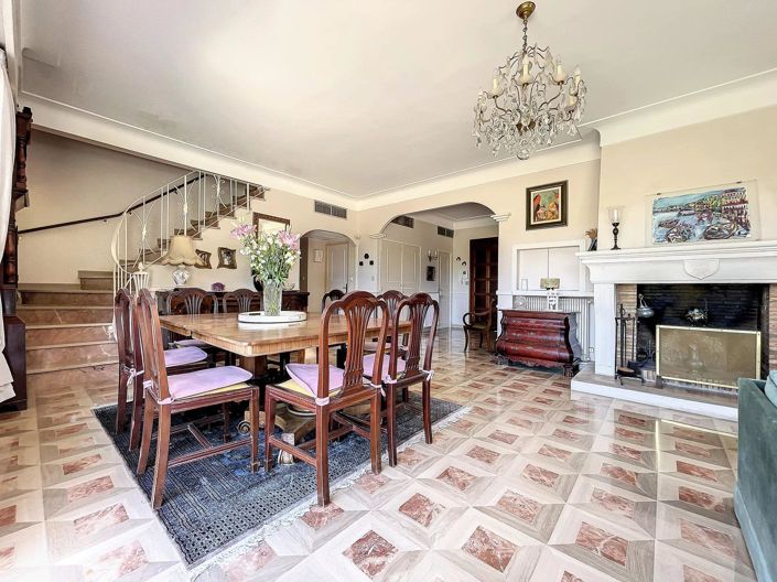 Image No.7-House for sale