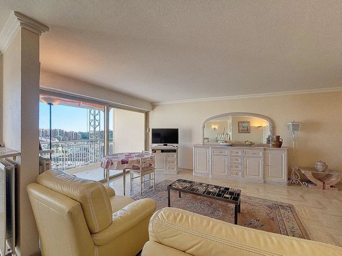 Image No.17-Apartment for sale