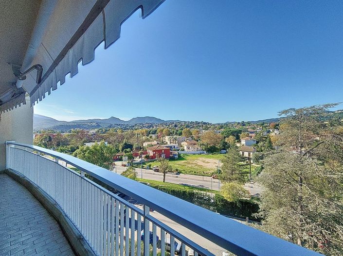 Image No.20-Apartment for sale