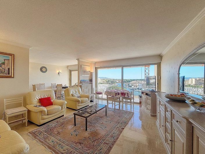 Image No.3-Apartment for sale