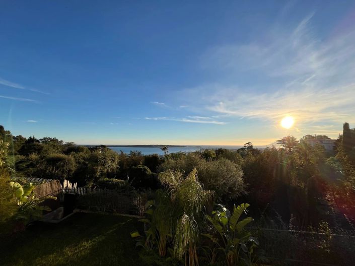 Image No.2-Appartement de 4 chambres à vendre à Cannes