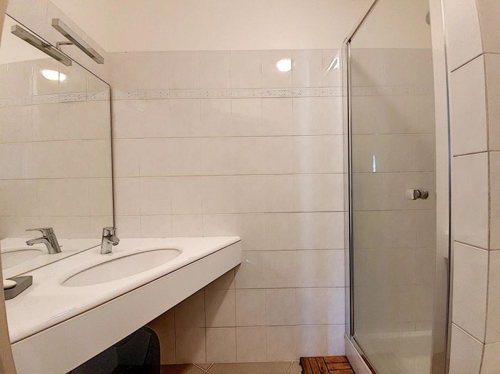 Image No.9-Appartement de 2 chambres à vendre à Cannes